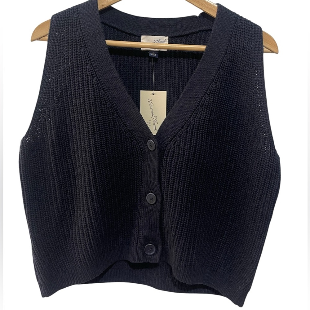 Universal Thread Women's Button-Front‎ Sweater Ve… - image 3